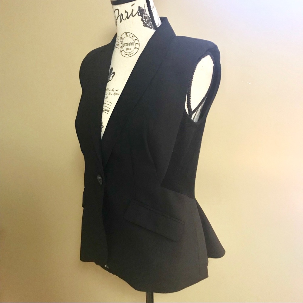 Magaschoni Collection Vest Size 10